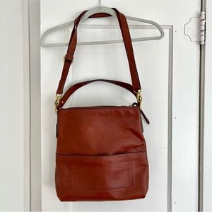 NWT Fossil Amelia Hobo bag, brandy, retail $238